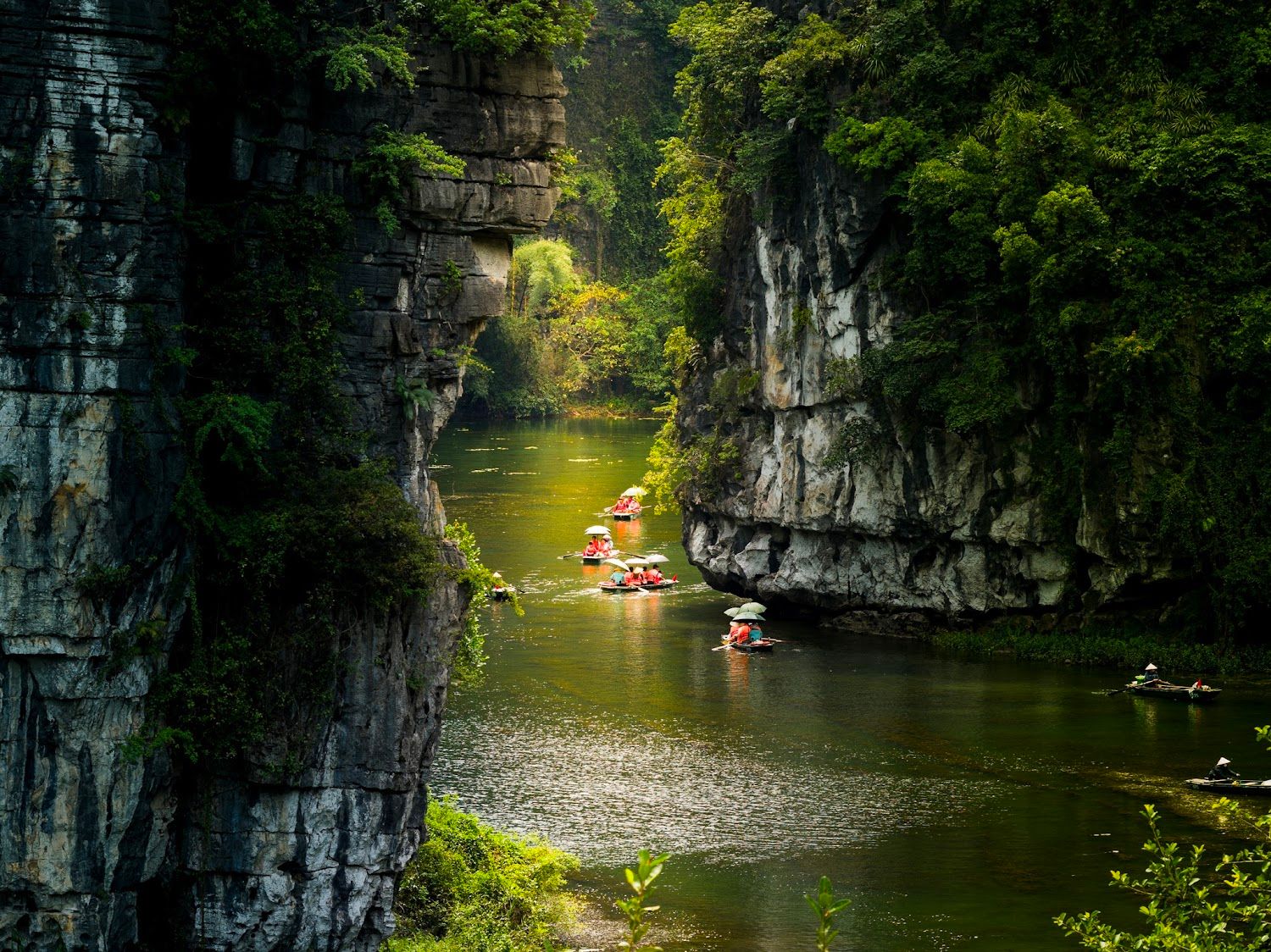 HÀ NỘI - HÀ NAM - CHÙA HƯƠNG - TAM CHÚC - NINH BÌNH 3N2Đ