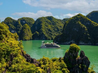 HÀ NỘI - NGHỈ DƯỠNG DU THUYỀN HẠ LONG CAO CẤP - NINH BÌNH 4N3Đ