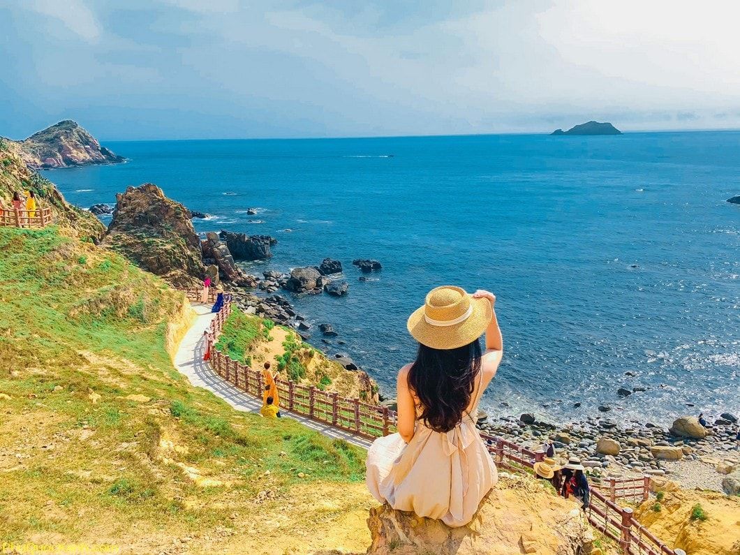 QUY NHƠN - KỲ CO - EO GIÓ - PHÚ YÊN - GÀNH ĐÁ ĐĨA - NHÀ THỜ MẰNG LĂNG 4N3Đ